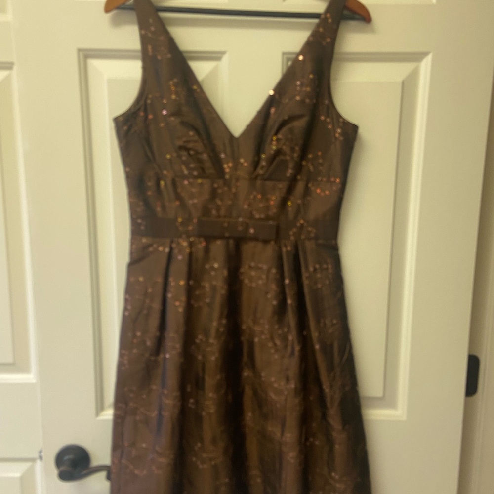 Elegant Brown Sleeveless Dress